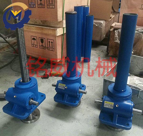 蝸輪絲桿升降機(jī)多久更換設(shè)備